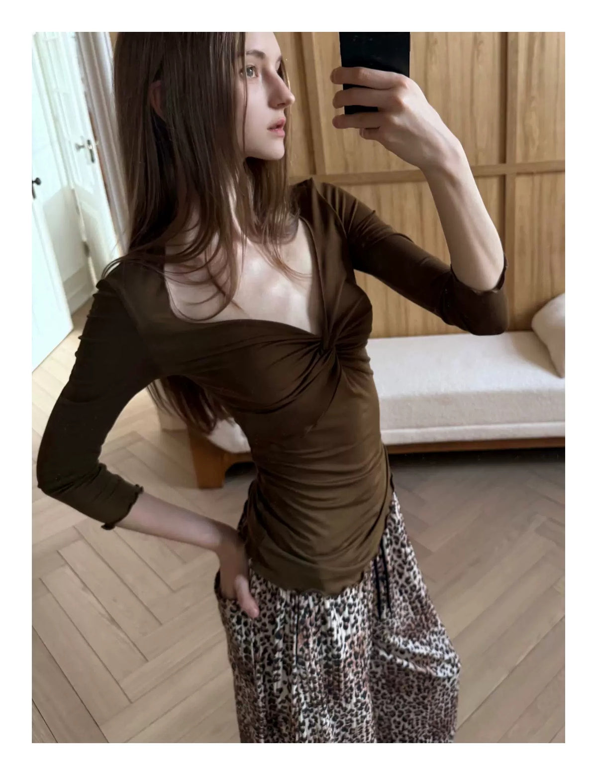 Pas a Pas Vネック 長袖Tシャツ