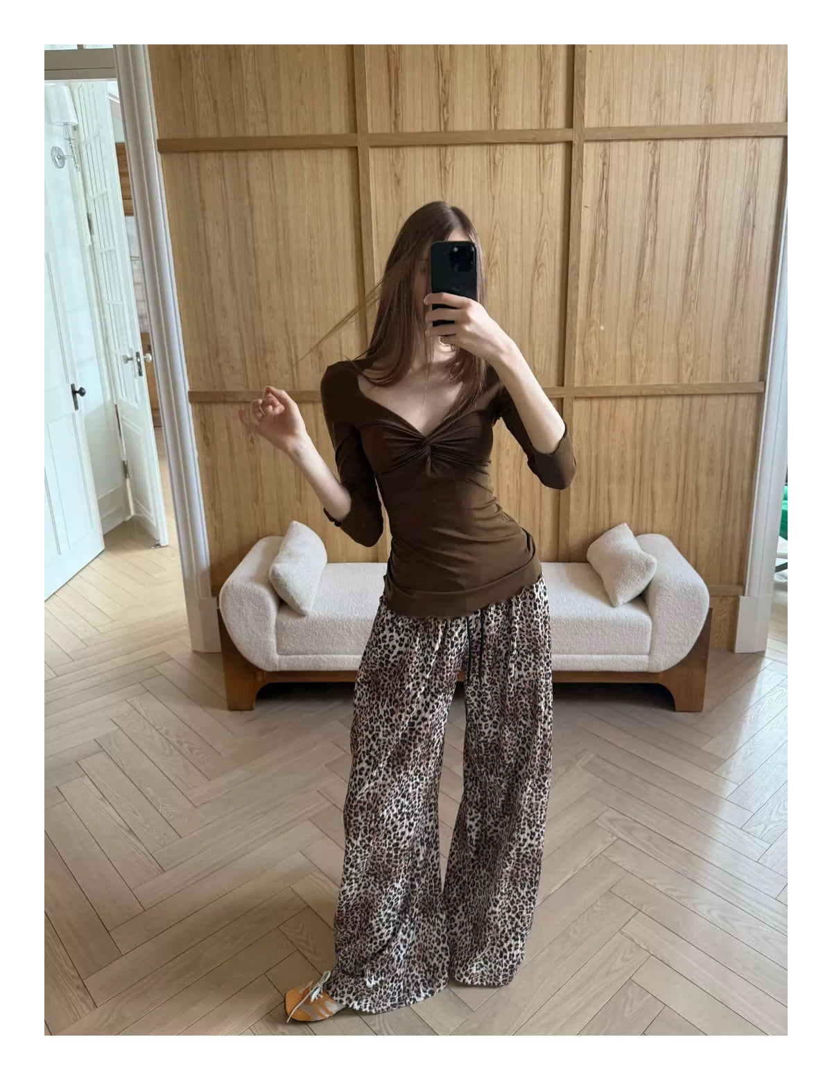 Pas a Pas Vネック 長袖Tシャツ
